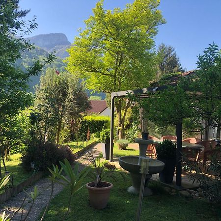 Au Pied Du Vercors Tout Est Permis La Riviere (Isere) Exterior foto