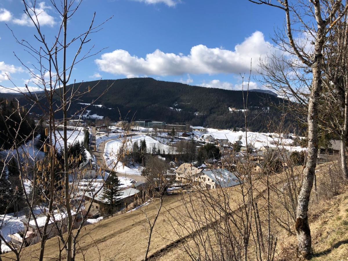 Au Pied Du Vercors Tout Est Permis La Riviere (Isere) Exterior foto