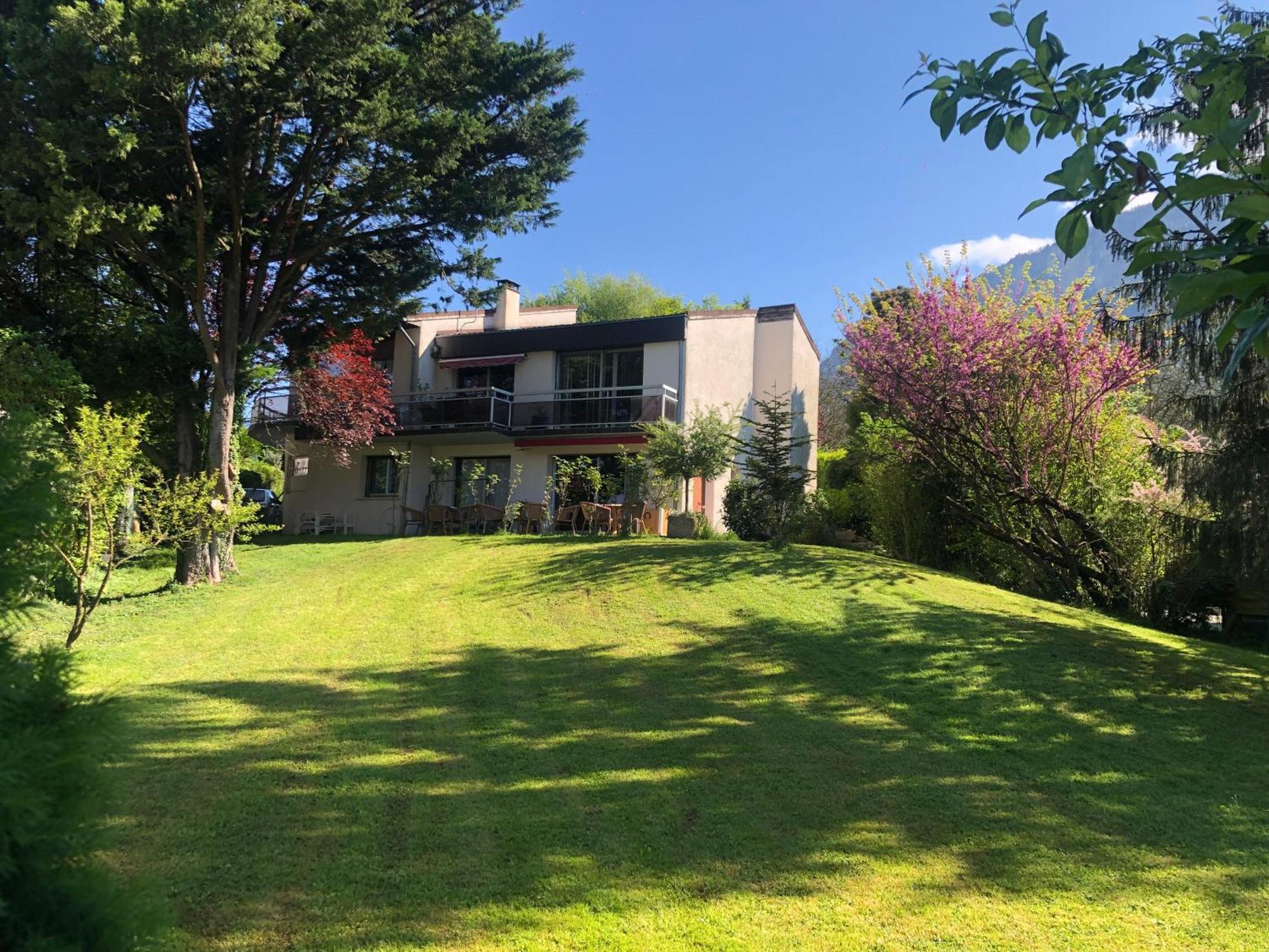 Au Pied Du Vercors Tout Est Permis La Riviere (Isere) Exterior foto